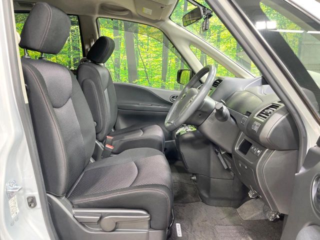 NISSAN SERENA  S-HYBRID 2013