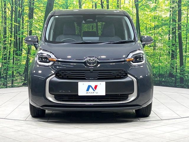 TOYOTA SIENTA HYBRID 2023