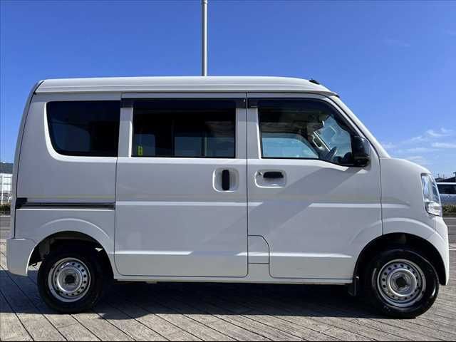 SUZUKI EVERY van 2022