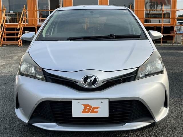 TOYOTA VITZ 2014