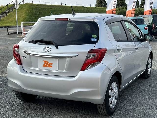TOYOTA VITZ 2014