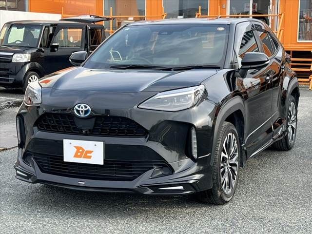 TOYOTA YARIS CROSS HYBRID 2023
