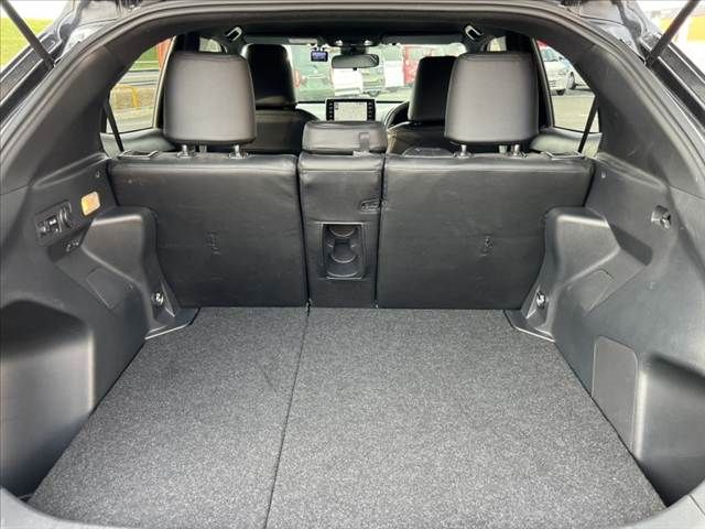 TOYOTA YARIS CROSS HYBRID 2023