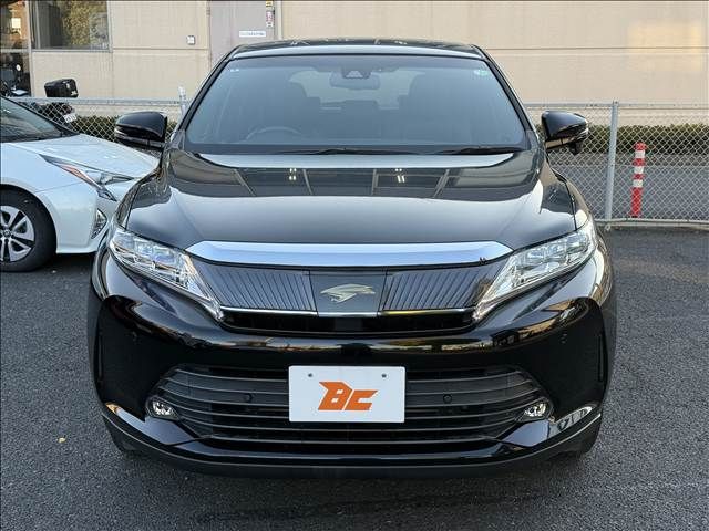 TOYOTA HARRIER 2WD 2017