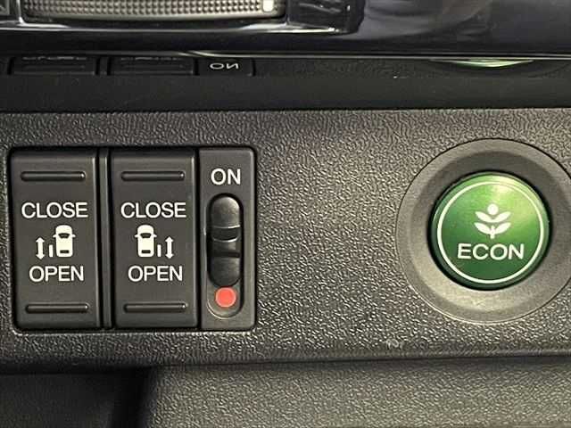 HONDA STEPWAGON SPADA HYBRID 2018