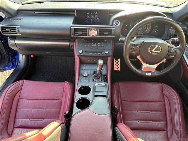 TOYOTA LEXUS RC300h 2015