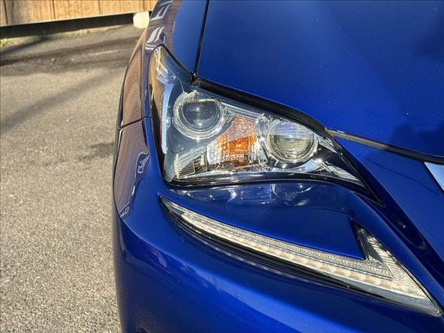 TOYOTA LEXUS RC300h 2015