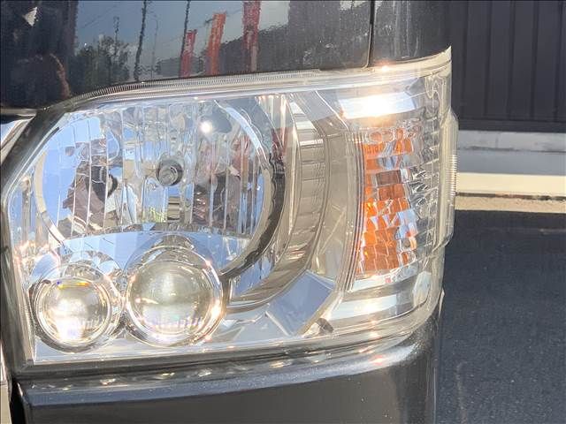 TOYOTA HIACE van 2WD 2017