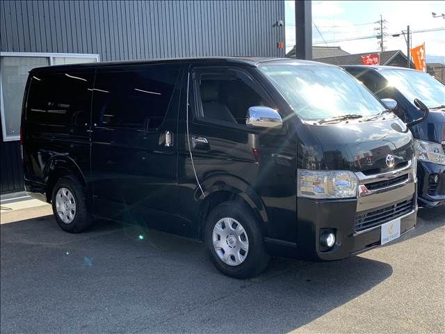TOYOTA HIACE van 2WD 2017