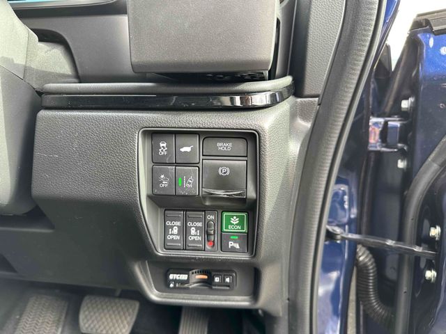 HONDA ODYSSEY e:HEV 2021