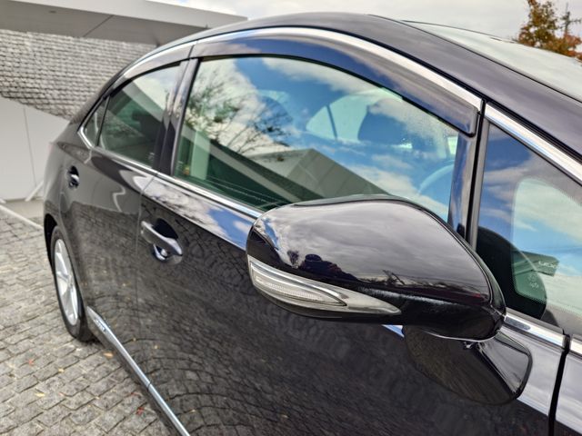 TOYOTA LEXUS HS250h 2012