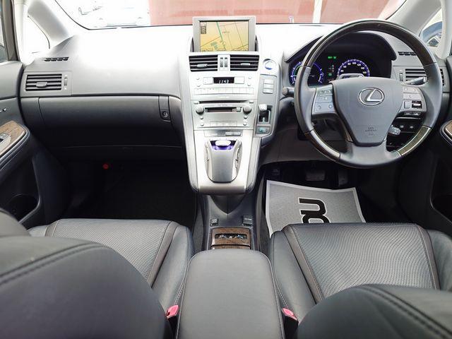 TOYOTA LEXUS HS250h 2012
