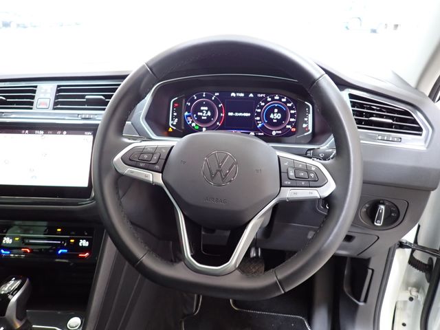 VOLKSWAGEN VOLKSWAGEN TIGUAN 2024