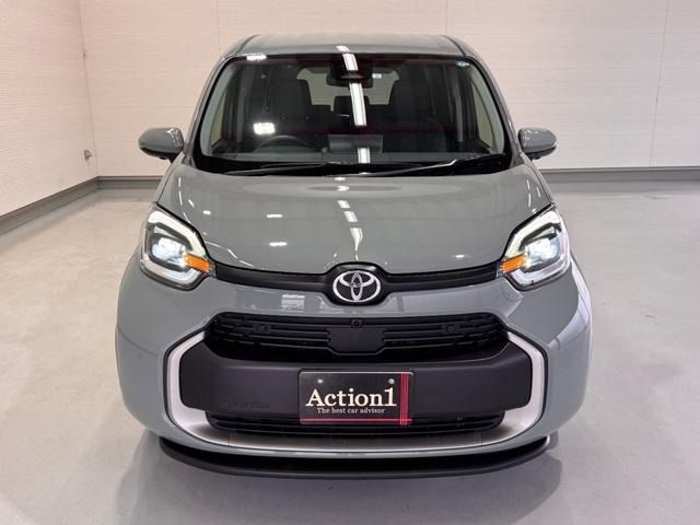 TOYOTA SIENTA HYBRID 2023