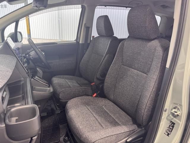 TOYOTA SIENTA HYBRID 2023