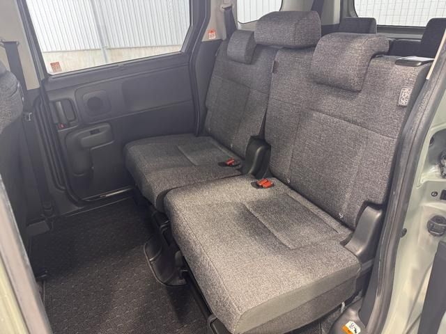 TOYOTA SIENTA HYBRID 2023