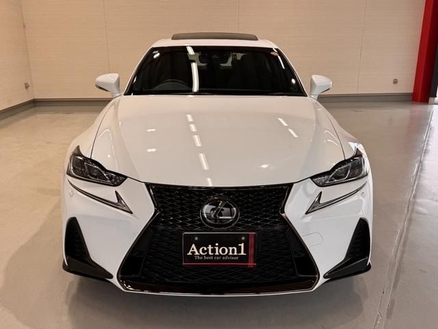 TOYOTA LEXUS IS350 2019