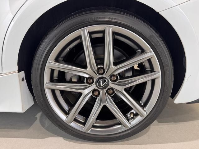 TOYOTA LEXUS IS350 2019