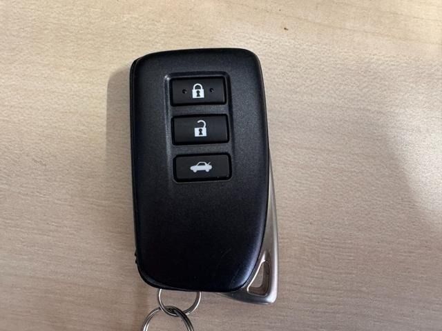 TOYOTA LEXUS IS350 2019