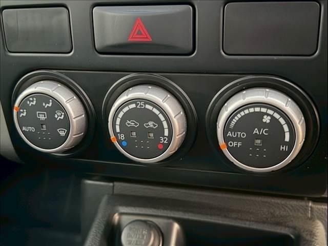 NISSAN X-TRAIL 4WD 2011