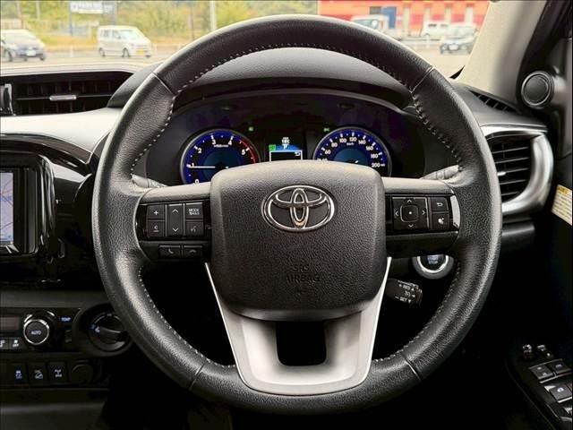 TOYOTA HILUX 4WD 2018