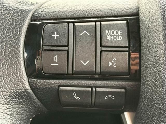 TOYOTA HILUX 4WD 2018