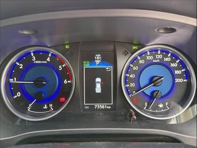 TOYOTA HILUX 4WD 2018