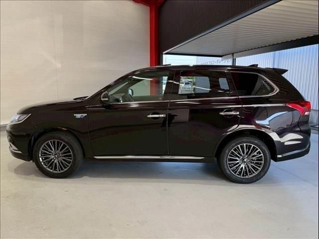 MITSUBISHI OUTLANDER PHEV 2018