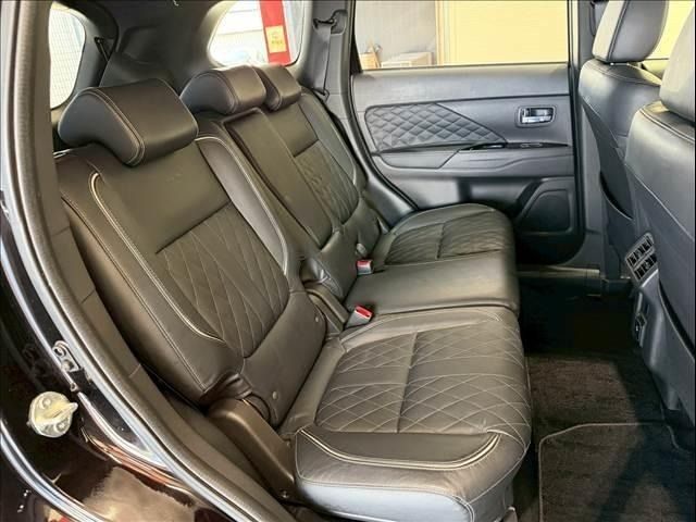 MITSUBISHI OUTLANDER PHEV 2018