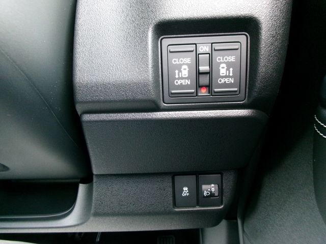 HONDA N BOX CUSTOM 2025