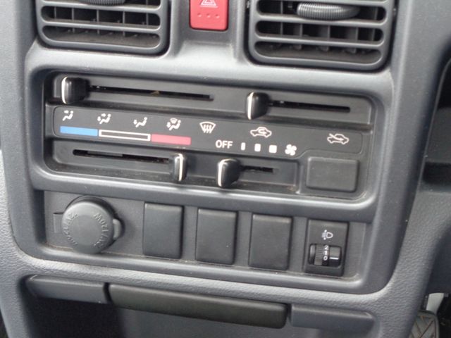 SUZUKI CARRY truck 2018