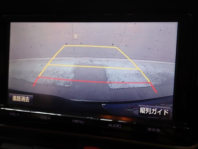 TOYOTA ESQUIRE HYBRID 2014