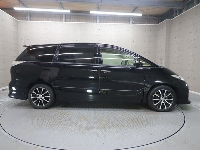 TOYOTA ESTIMA 2012