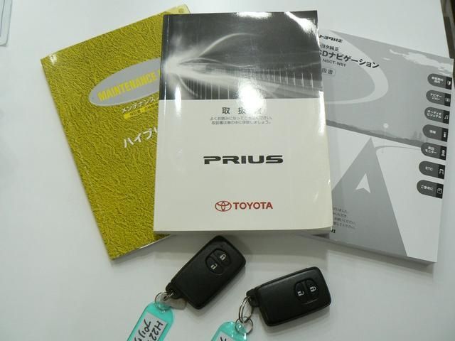 TOYOTA PRIUS 2010