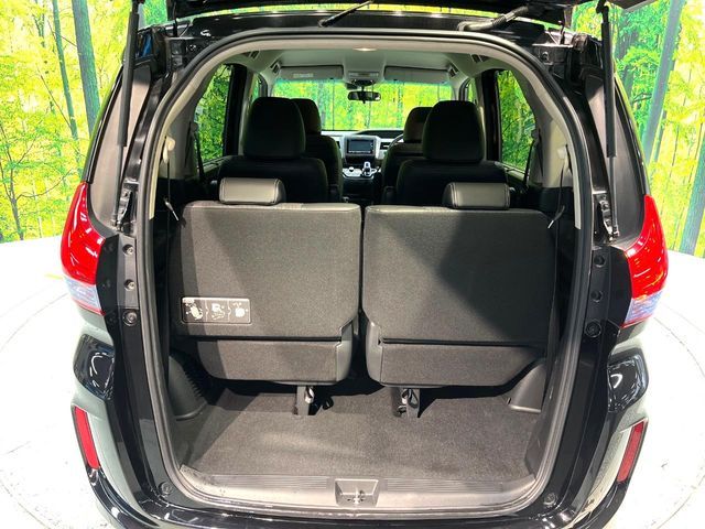 HONDA FREED HYBRID 2019