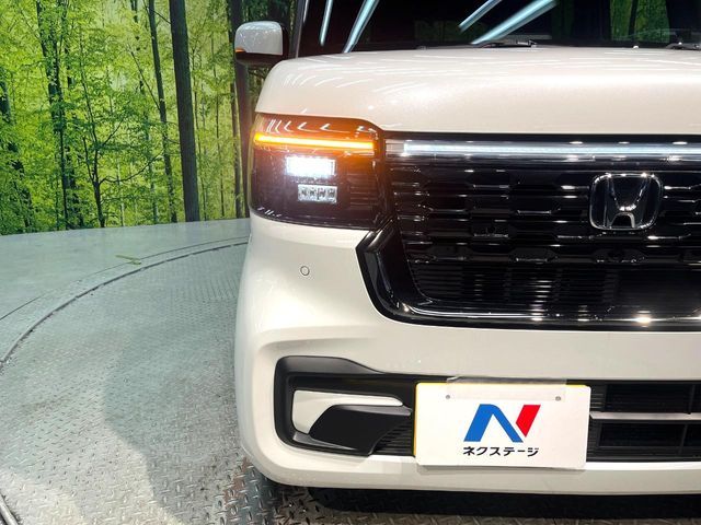 HONDA N BOX CUSTOM 2025