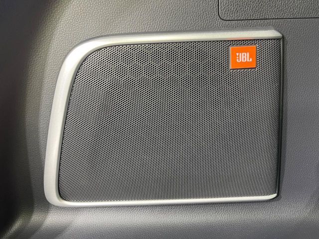 TOYOTA HARRIER HYBRID 2022