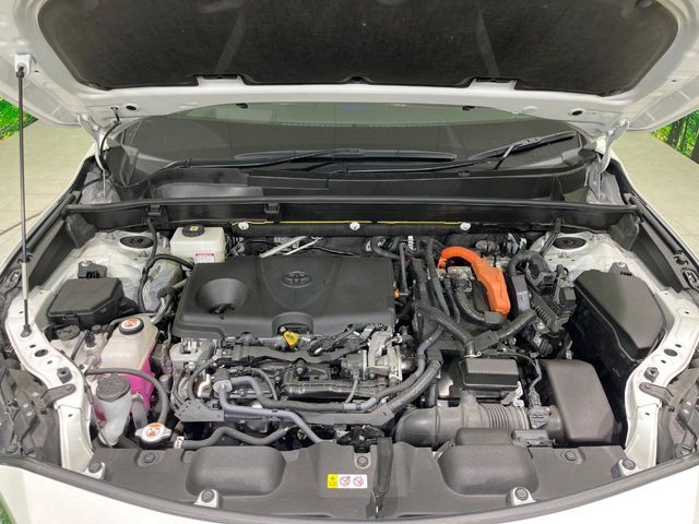 TOYOTA HARRIER HYBRID 2022