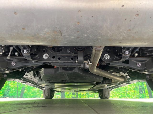 TOYOTA HARRIER HYBRID 2022