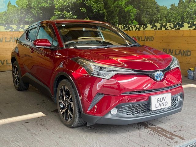 TOYOTA C-HR 2017