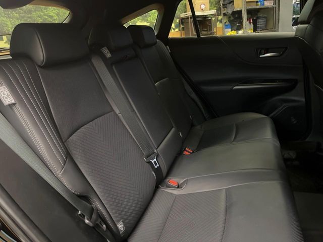 TOYOTA HARRIER HYBRID 2025