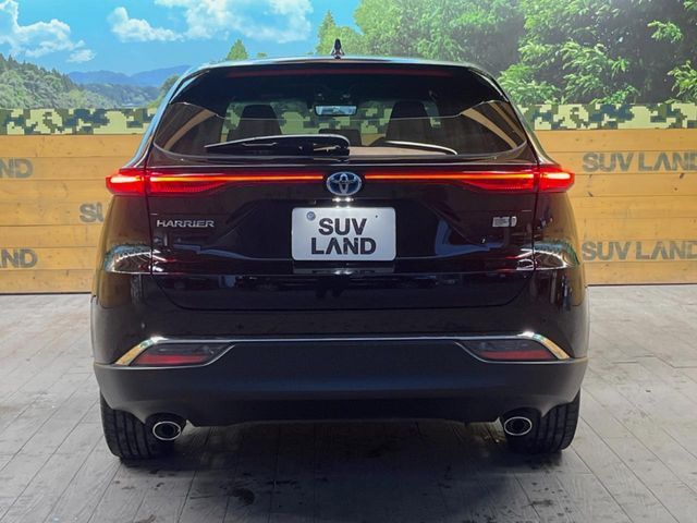 TOYOTA HARRIER HYBRID 2025