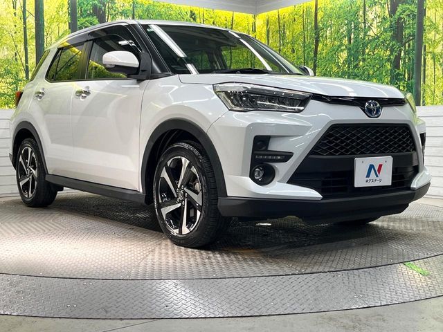 TOYOTA RAIZE HYBRID 2022