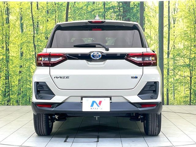TOYOTA RAIZE HYBRID 2024