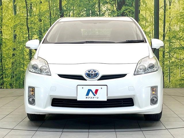TOYOTA PRIUS 2010
