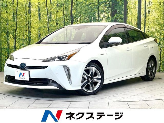 TOYOTA PRIUS 2019