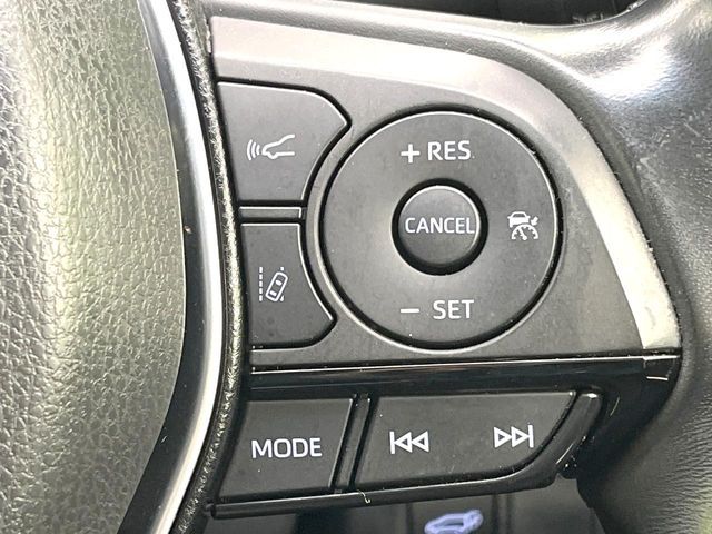 TOYOTA HARRIER HYBRID 2021