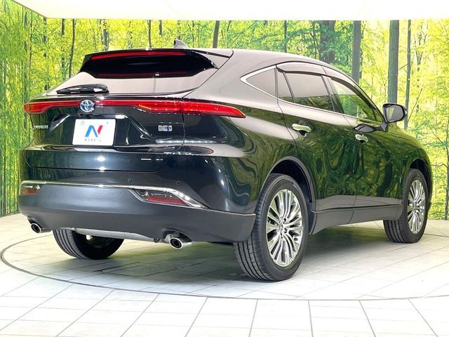 TOYOTA HARRIER HYBRID 2021