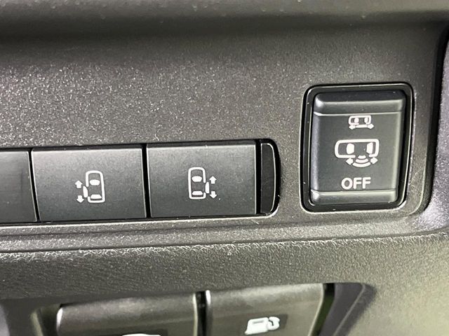 NISSAN SERENA  WG 2023