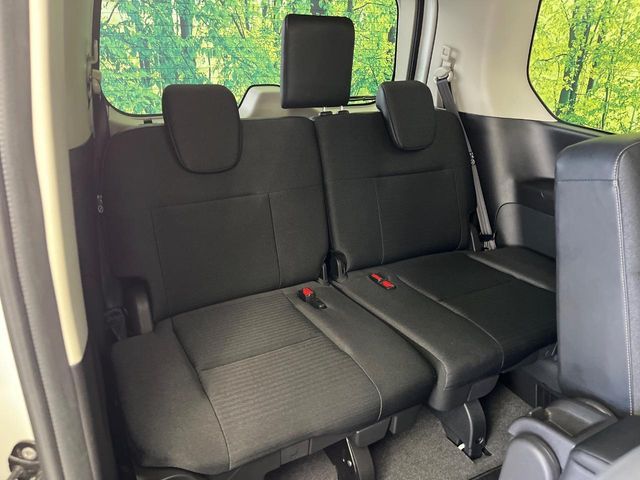 NISSAN SERENA  WG 2023